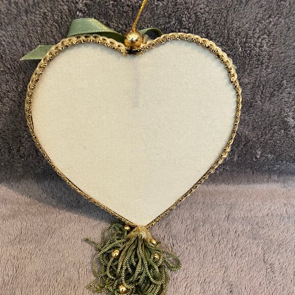 Wayne M. Kleski Vintage Wall Heart With Pressed Flowers Domed Tassel - Picture 4 of 9